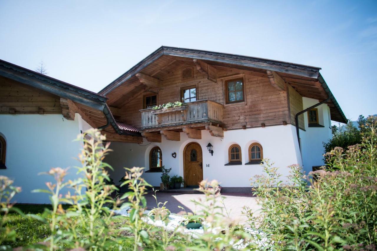 Chalet Glücklich sein... Ellmau Exterior foto